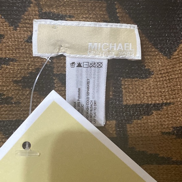 Michael Kors Signature Scarf Black and Brown NWT Soft - Picture 3 of 3